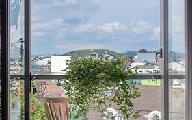 Tasme Dalat Signature